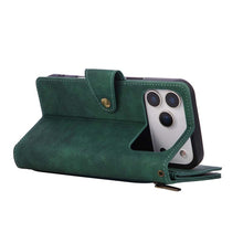 Carica l'immagine nel visualizzatore di Gallery, Casekis Studded Zip Leather Wallet Wristlet Phone Case Green