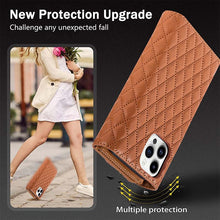 Carregar imagem no visualizador da galeria, Casekis 7-Slot Foldable Crossbody Wallet Phone Case Brown
